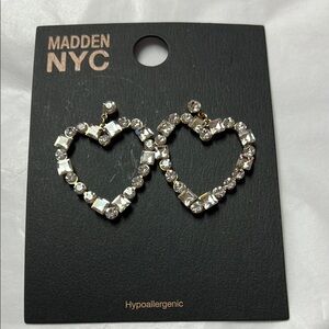 NWT Madden NYC rhinestone heart earrings